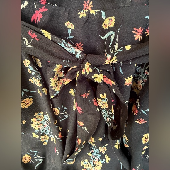 FREE PEOPLE LILOU PRINTED BELL SLEEVE DRESS RETRO BLACK COMBO Size XS - Picture 4 of 13